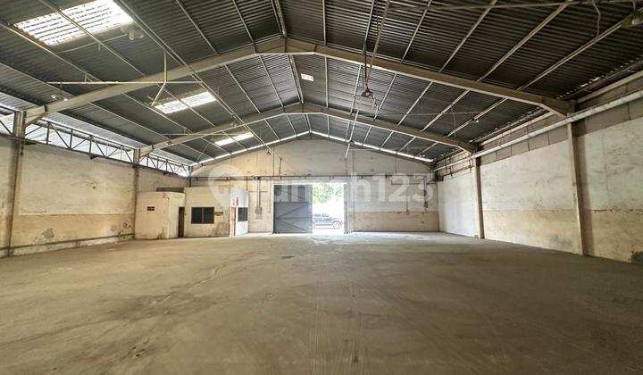 Sunter Warehouse Rarely Has Such a Great Location Sunter Warehouse Rarely Has Such a Great Location