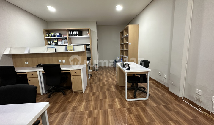 Ruko Royal Sunter Bagus Rapih Jarang Ada