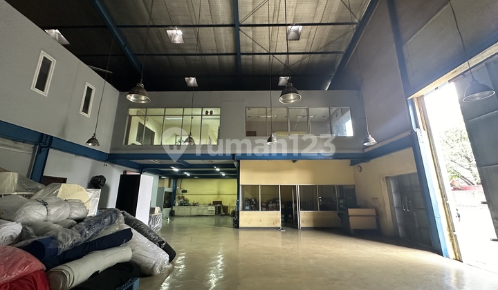 Gudang Sunter Yos Sudarso Bagus Bangetz