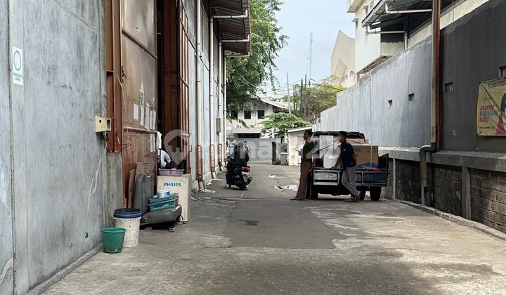 Sunter Warehouse Excellent Location Rare Find Sunter Warehouse Excellent Location Rare Find