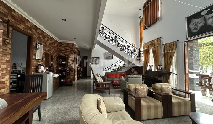 Rumah Di Jual Cempaka Putih Bagus Bangetz 2