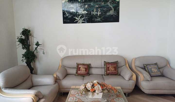 Rumah 2 Lantai Bagus di Galaxy Bumi Permai Siap Huni 2