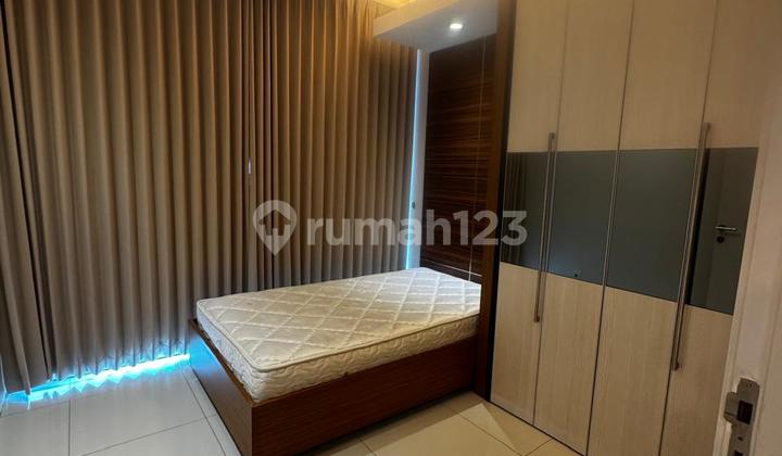 Apartemen Via Vue Ciputra World  3BR Bagus Furnished View Pool 2