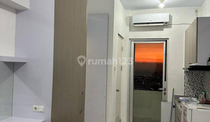 Apartemen Gunawangsa Tidar Type Studio Furnished Bagus View City  2