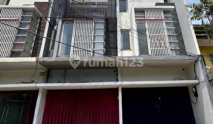 Good 3-Story Ruko with SHM on Jemursari Main Road, Prime Location 1