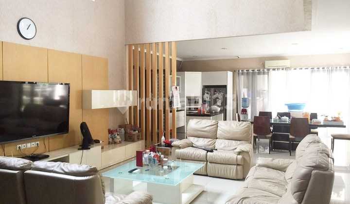 Rumah 2 Lantai Bagus HGB di Graha Famili Siap Huni 2