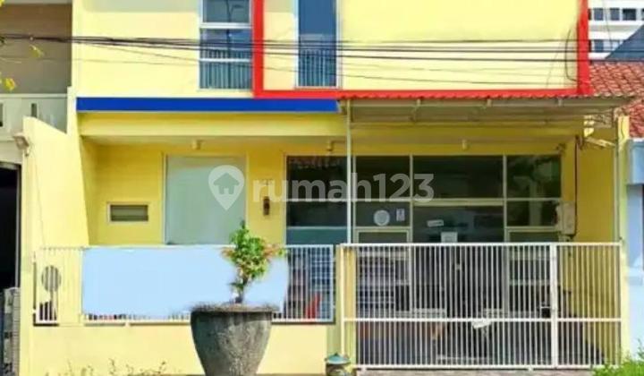 Rumah 2 Lantai Bagus SHM di Babatan Pratama bisa untuk Usaha Rumah 2 Lantai Bagus SHM di Babatan Pratama bisa untuk Usaha