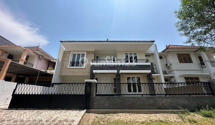 Rumah 2 Lantai Baru HGB di Pakuwon City Villa Royal Siap Huni  1