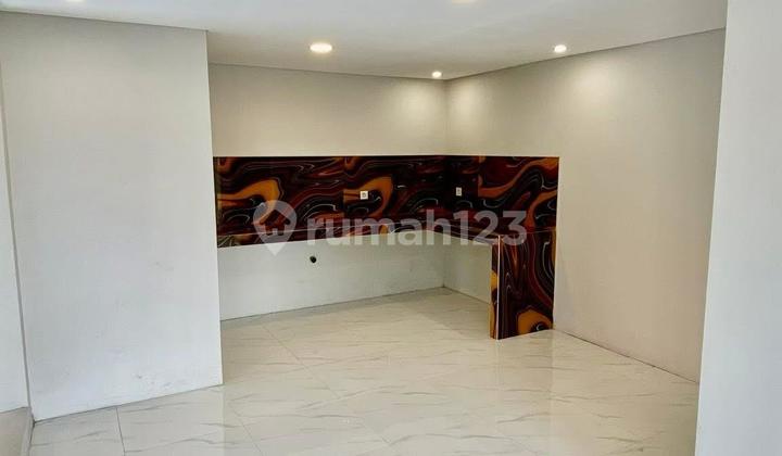 Rumah 2 Lantai Baru SHM di Juanda Minimalis Siap Huni 2