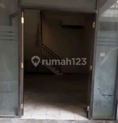 Ruko 2 Lantai Bagus HGB di Wadung Asri Lokasi Strategis