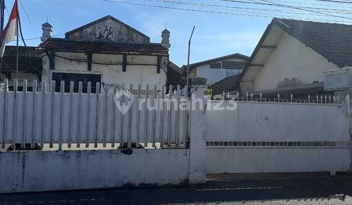 Gudang Luas Bagus di Jenggolo Lokasi Tengah Kota Dekat Jalan Raya