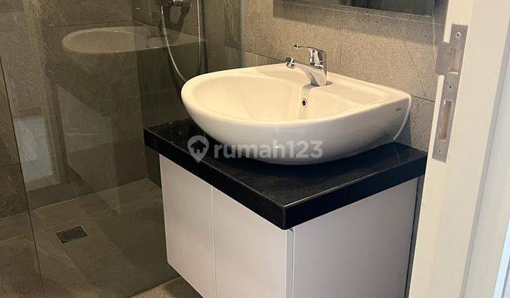 Apartement Belleview Manyar 1 BR Furnished Bagus 2