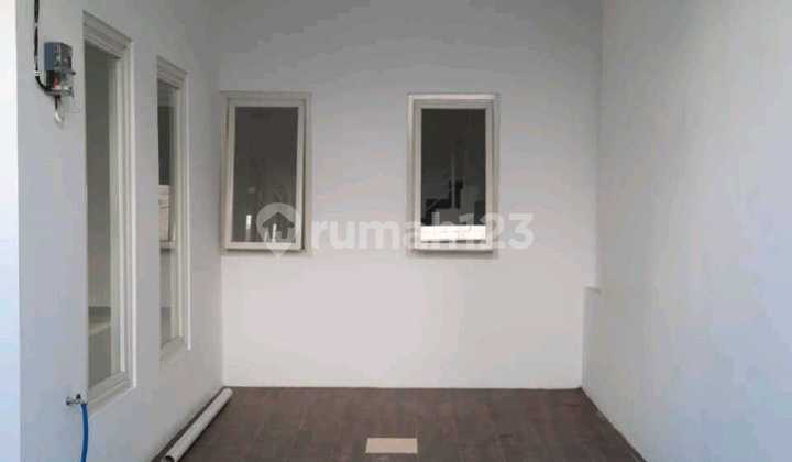 Rumah 2 Lantai Sudah Renovasi SHM di De Alamuda Residence 2