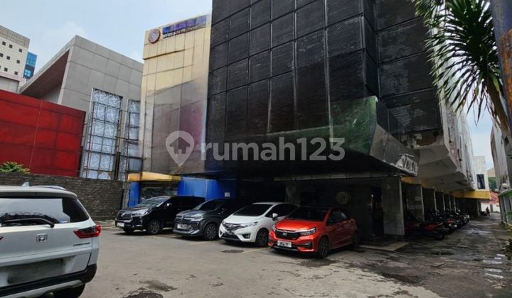 Commercial Building Area in Basuki Rahmat Suitable for Offices