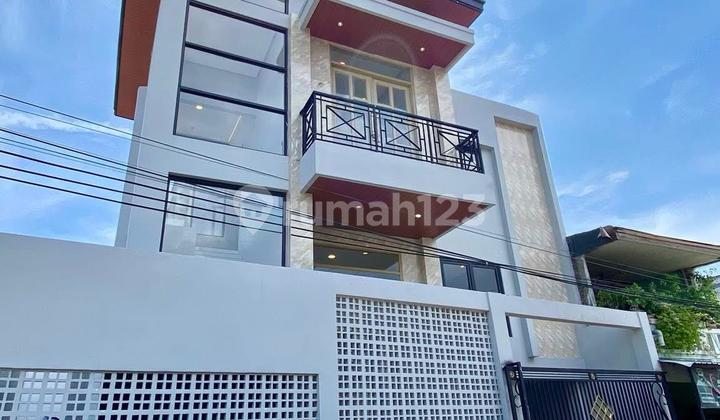 Rumah 2 Lantai Baru SHM di Juanda Minimalis Siap Huni 1