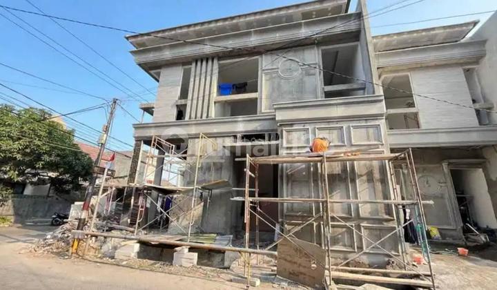 Rumah 2 Lantai Baru Minimalis di Wiyung Indah