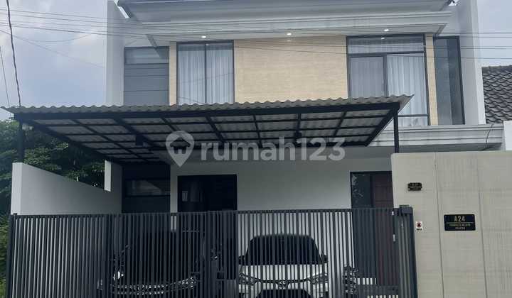 Rumah 2 Lantai Bagus Furnished SHM di Tenggilis Mejoyo Selatan