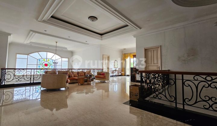 Rumah villa gading indah siap huni jalan lebar 2