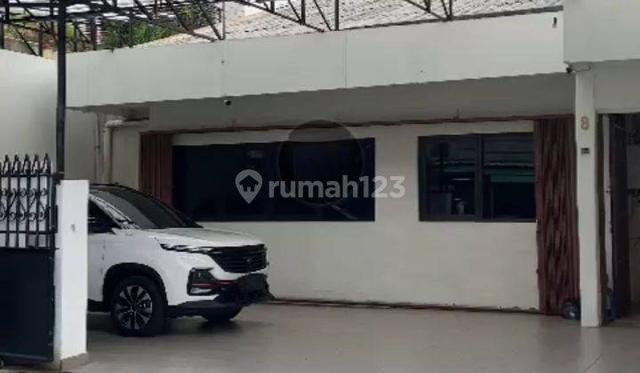 Rumah cocok u/gudang n KTR di kerajinan gajah mada 1