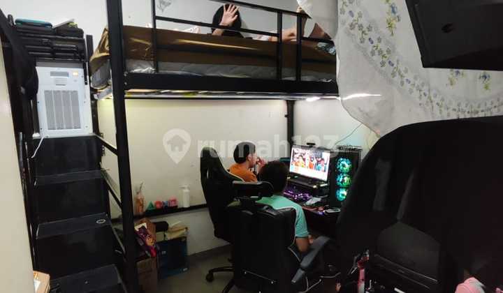 Sunter Hijau 2-Story House on Jalan 1, Furnished. 2