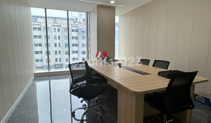 Office Space in Landmark Pluit Building, North Jakarta