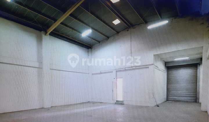 Ruko Gudang di Lodan Center12x18 Ruko Gudang di Lodan Center12x18