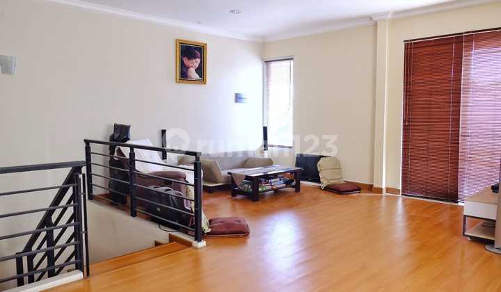Rumah Bagus 3 Lt Di Janur Elok Kelapa Gading 2