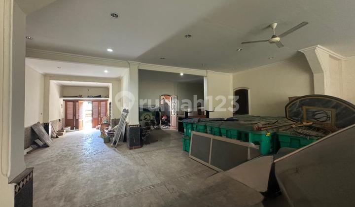 Affordable House in Sunter Agung, Wide Street Inside Complex 2