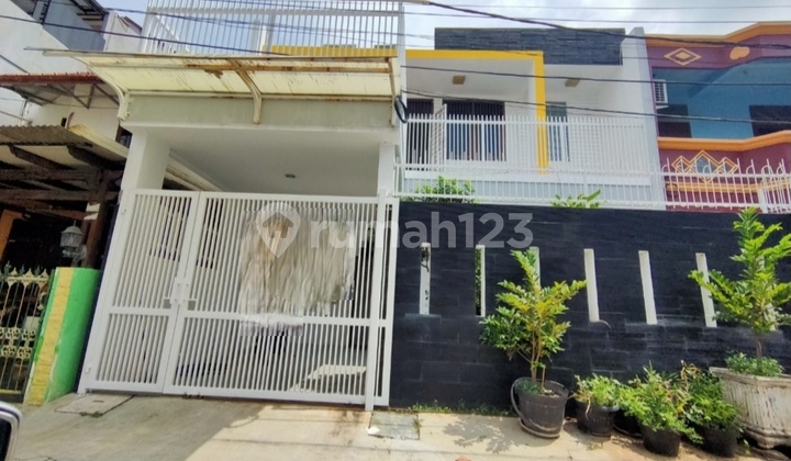 Affordable Sunter House 8x20 Inside Complex