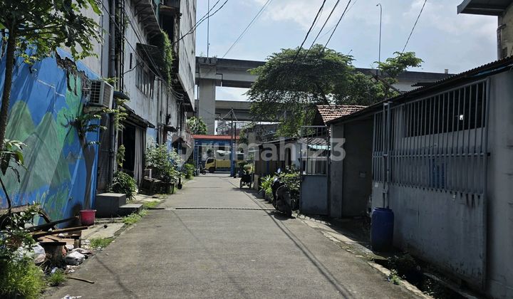 Rumah Jalan Edam Tg Priok 70M.dari Yos Sudarso 2