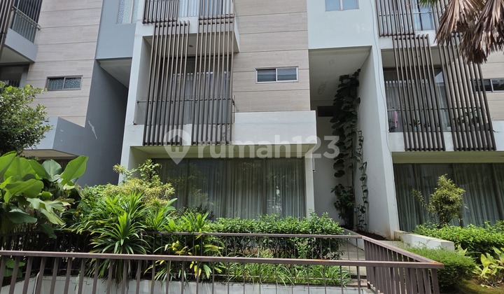 Townhouse Ancol Seafront 4 LT Siap Huni