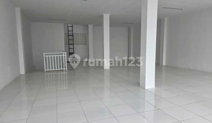 Newly Attached Shophouse.3rd Floor at Plumpang Raya 1
