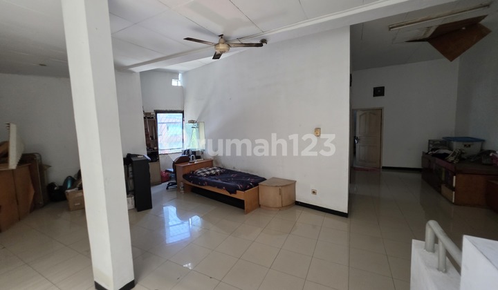 Affordable Corner Ruko in P.jayakarta 4.5 Floors 2