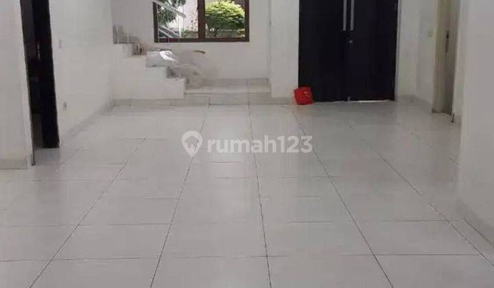 Di Jual Cepat Rumah di Cluster Zebrina Jakarta Garden City SHM 2