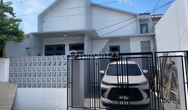 Rumah Minimalis Bangunan Baru Harapan Indah 1 Bekasi
 2