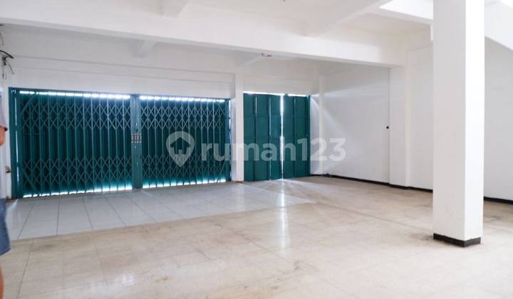 Shop House Suitable for Various Businesses in Gatot Subroto Trade Center, Malang 2