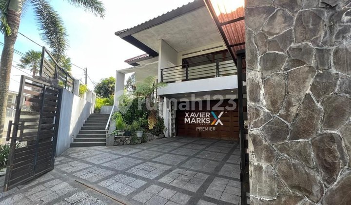 Luxury Villa Concept Ready-to-Occupy House at Puncak Dieng Malang 2
