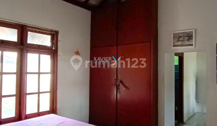 Well-Maintained House Near City Center on Jl Hamid Rusdi Malang 2
