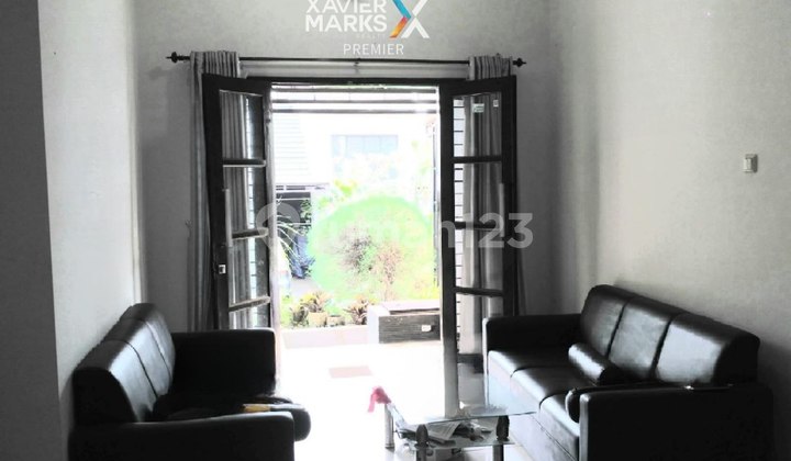 Fully Furnished House Near Toll Exit in Green Hills Malang 2