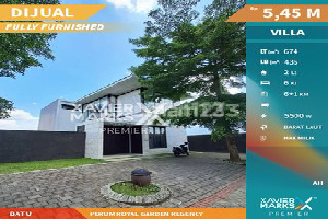 Villa Mewah Furnish Standar Hotel View Gunung di Batu Malang