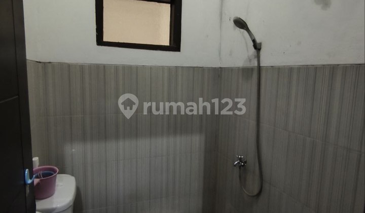 House Near City Center in Sulfat Blimbing Malang 2