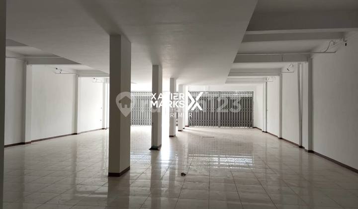 Super Strategic Shop House Just a Step to Toll Exit in Asrikaton Pakis Malang 2