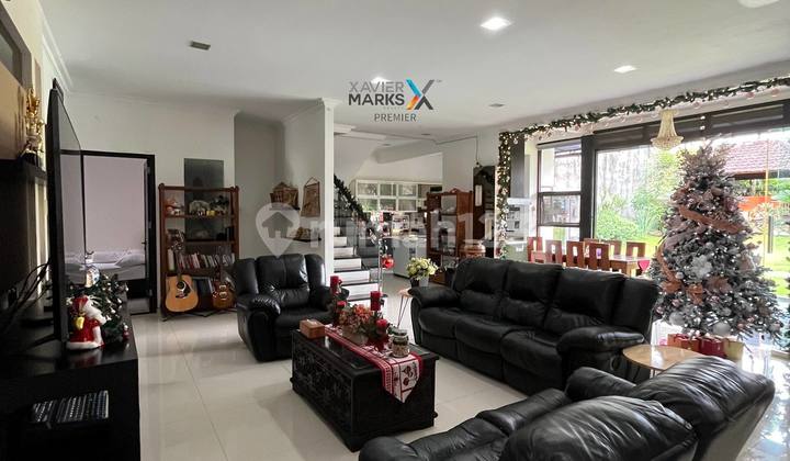 Rumah Furnish Mewah Modern Tropis Jalan Kembar Villa Puncak Tidar Malang