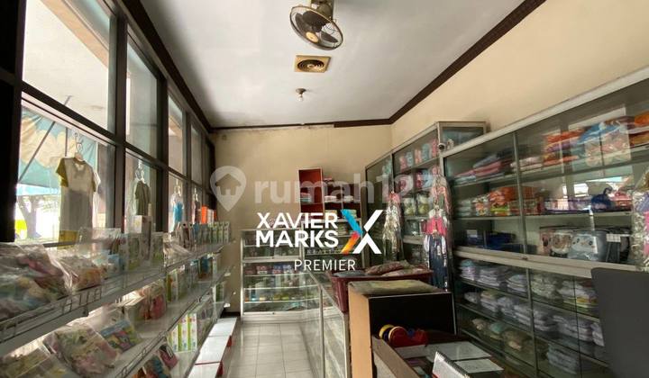 House + Warehouse Zero Jalan Singosari Malang Well-Maintained Building 2