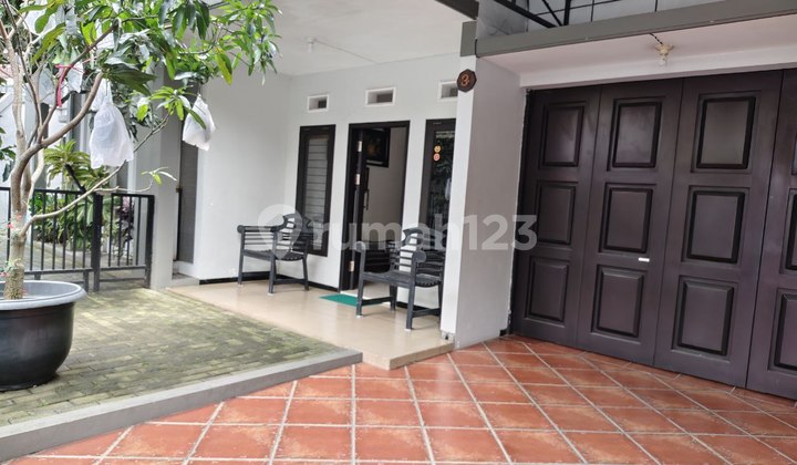 Rumah Terawat Dekat Kampus di Simpang Borobudur Malang 2