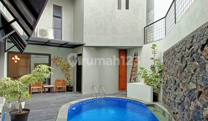 Rumah Cantik Rapih Emerald Bintaro Jaya
