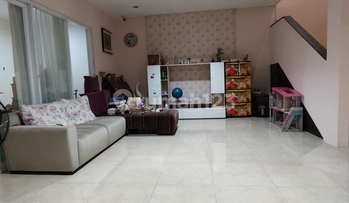 Rumah Dalam Cluster Nempel Camar Bintaro Jaya