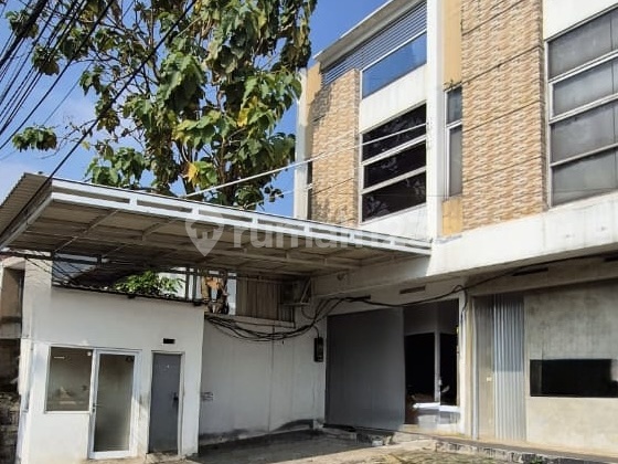 For Sale: Main Road Shop House, Near Buah Batu, Bandung.