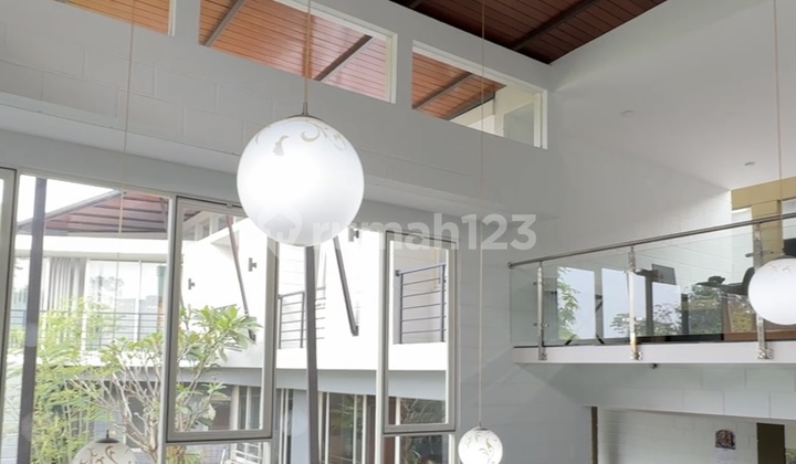 Dijual Rumah Mewah Setraduta Bandung Utara 2