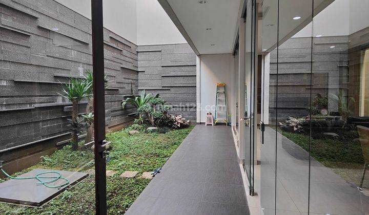 Rumah Keren  Modern Minimalis Setraduta Pasteur Bandung 1